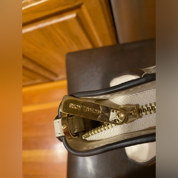 Michael Kors Avril Crossbody & Satchel Purse & Pink Jetset Wallet - Picture 7 of 11